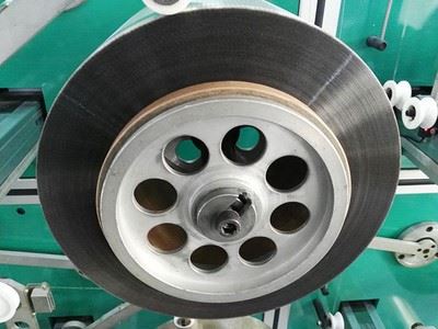 Máquina cortadora y rebobinadora LSJ60
