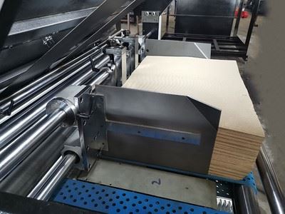 Máquina termolaminadora de film automática FY-1050B