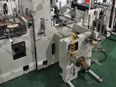 Máquina para fabricación de bolsa, 600C+FD