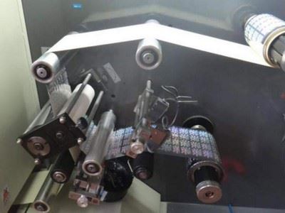 Máquina multifunción de corte al calor y sellado con control computarizado DRQ-G