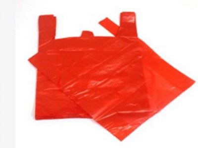 Máquina para fabricación de bolsas tipo camiseta de alta velocidad
